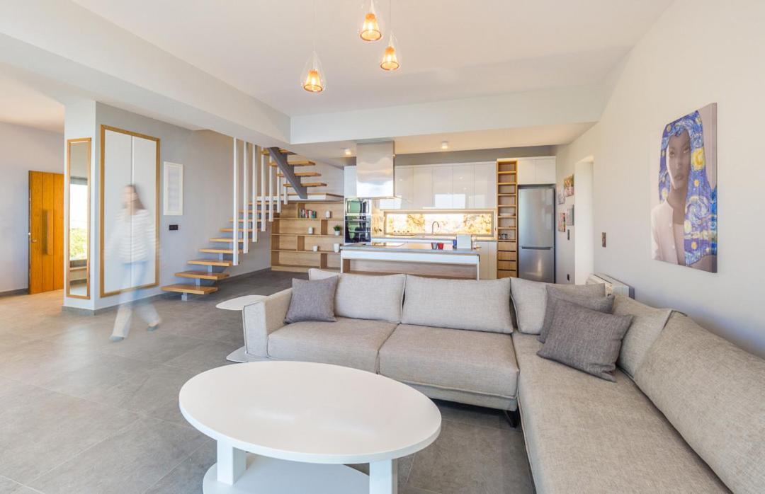 Ouranos By Whitedream Villa *